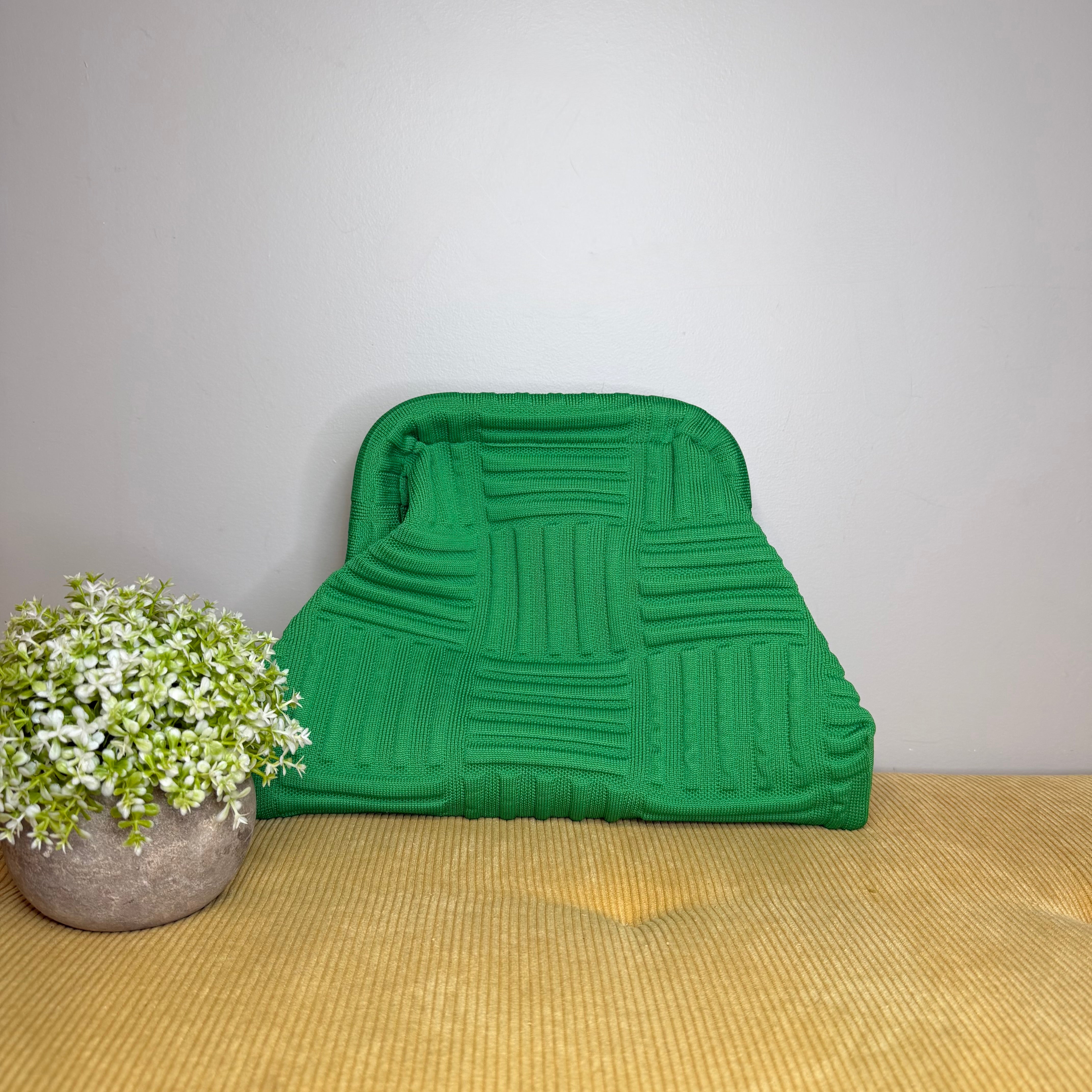Emma Travel Clutch
