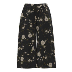 https://llrprdimg.mylularoe.com/621/284852.jpg
