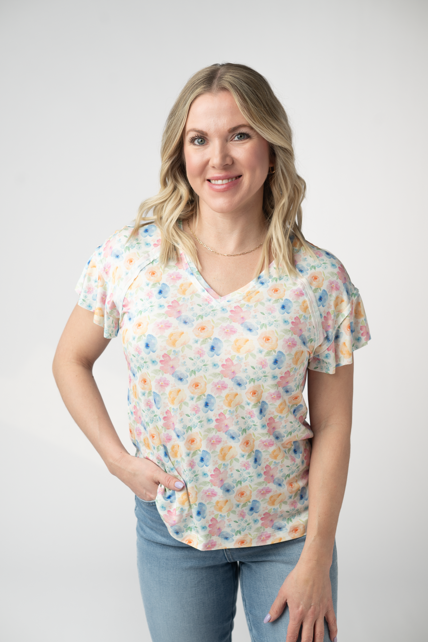 IN STOCK Raelynn V-Neck Top - Petal Gardens FINAL SALE