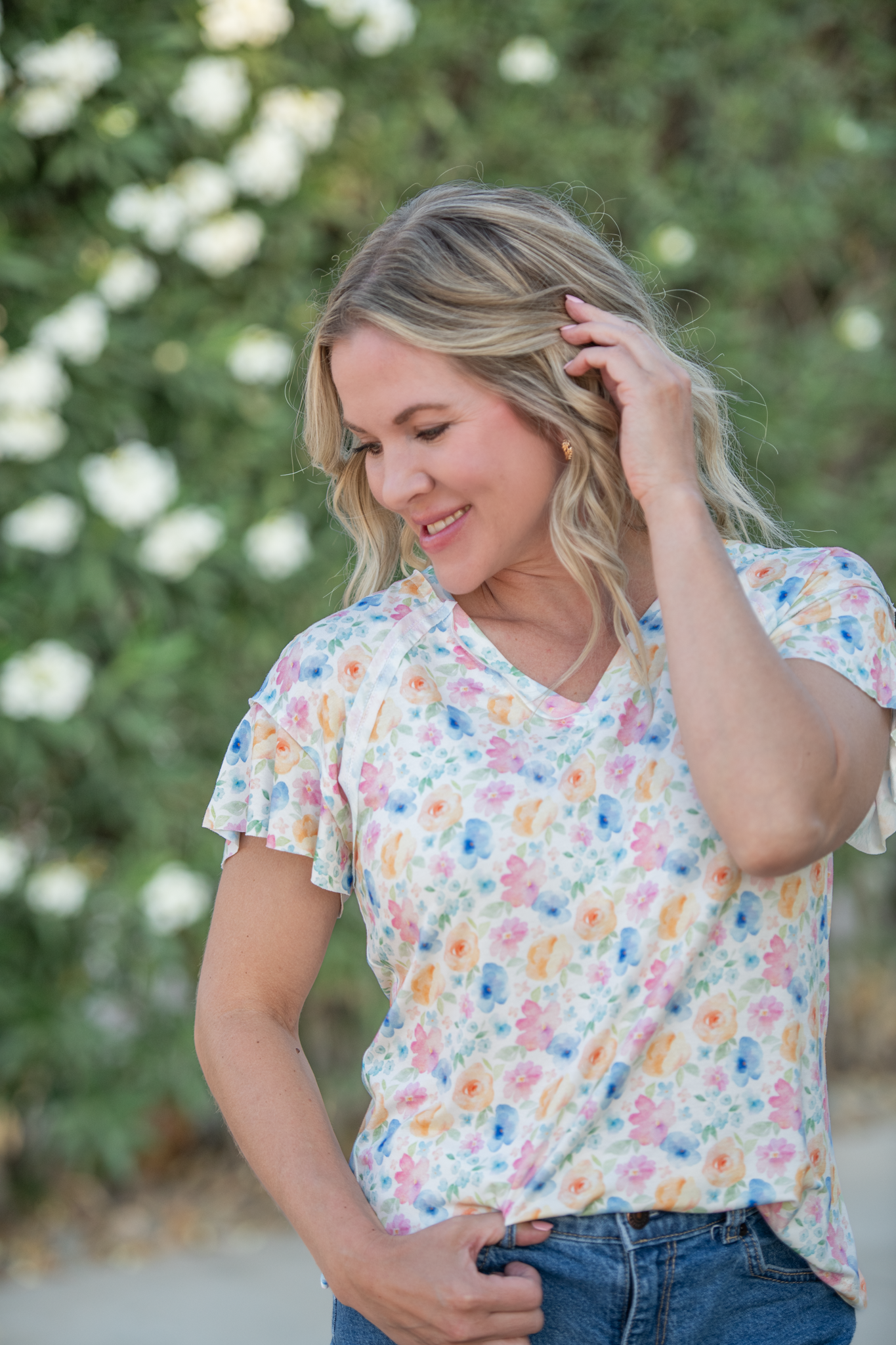 IN STOCK Raelynn V-Neck Top - Petal Gardens FINAL SALE